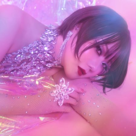 浜崎容子 - 愛は目立たない 歌詞 MV